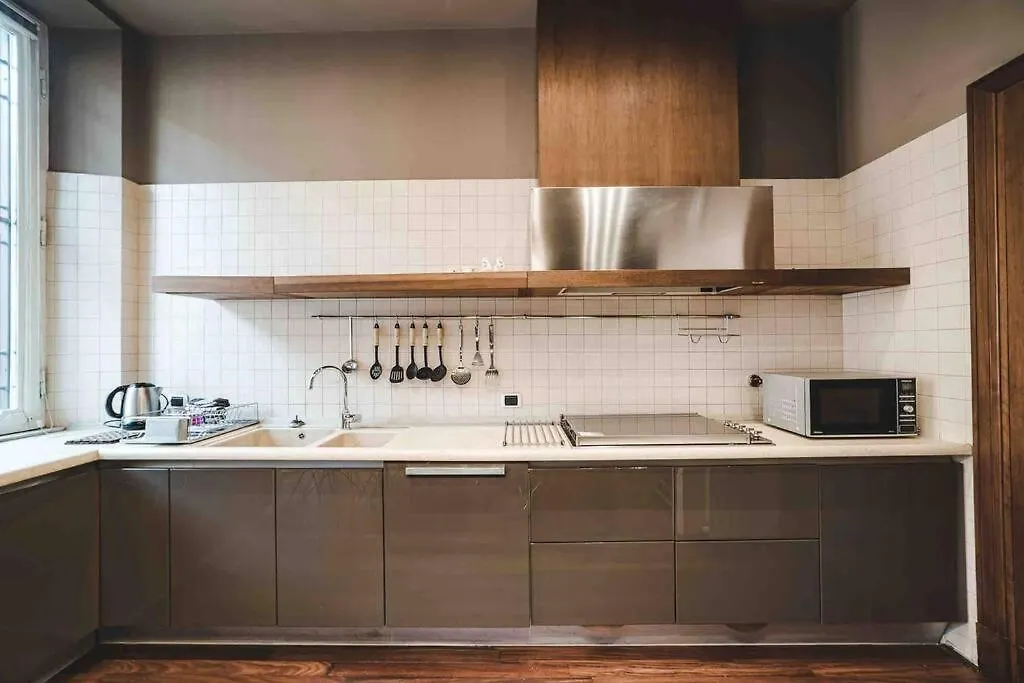 Domus Trastevere 900 Rome Apartment