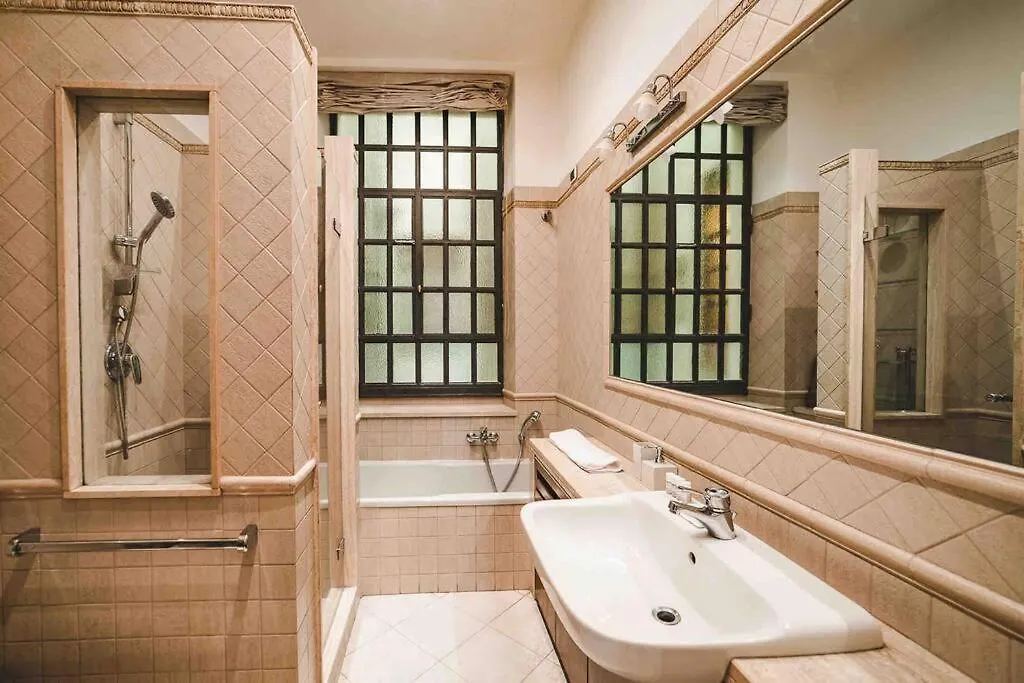 Domus Trastevere 900 Rome Apartment