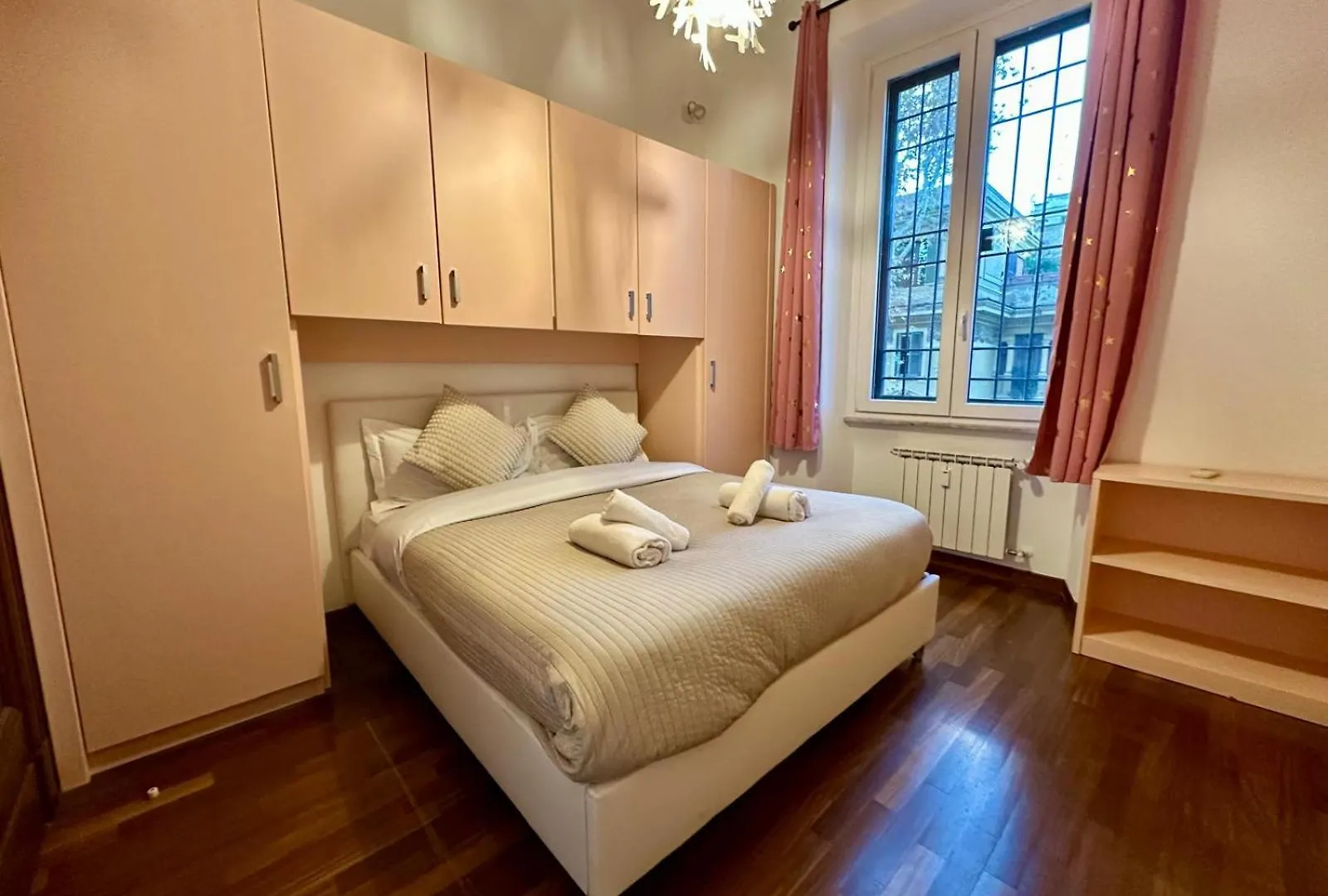 Domus Trastevere 900 Rome 0*,  Italy