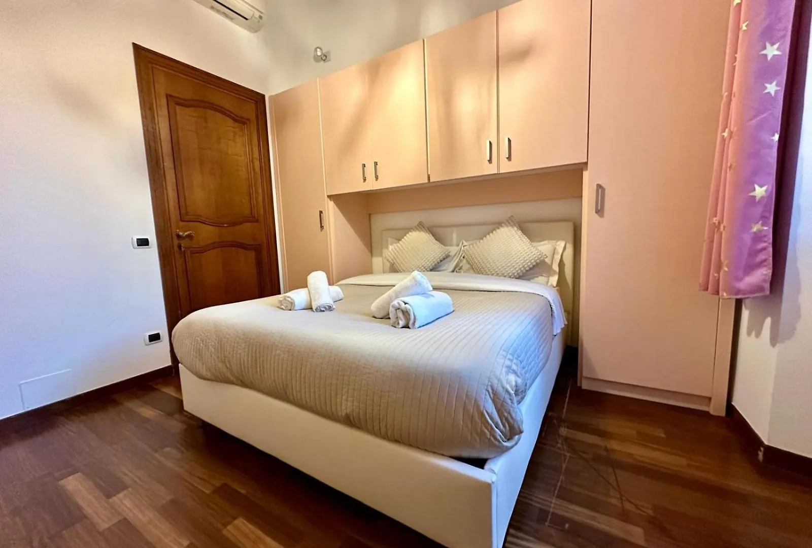 Domus Trastevere 900 Rome
